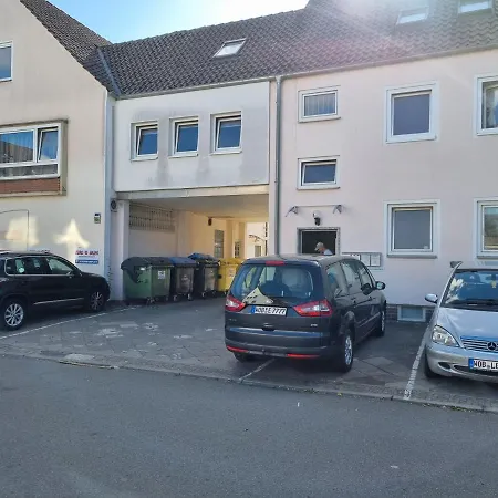 Ts1 1-og Moebilierte In Wolfsburgs Zentrum * Βόλφσμπουργκ